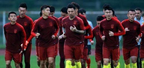 中国足球历史（探究中国足球队参加世界杯的历程及其影响力）