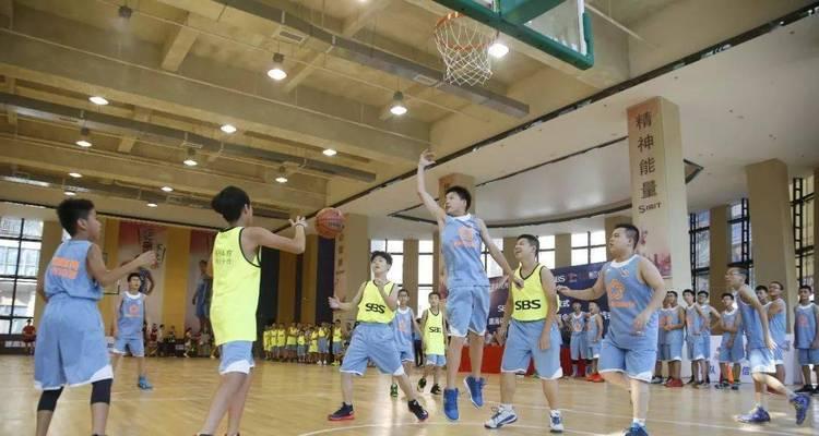 青训篮球防守脚步训练方案（全面锻炼青年球员的防守能力，提升比赛实战应对能力）