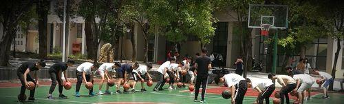以少儿篮球3v3防守端的重要性（打好防守，赢得比赛）