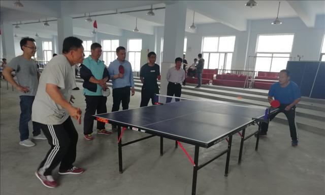 高中乒乓球比赛的实用技巧（提升技术水平，取得更好成绩的关键）
