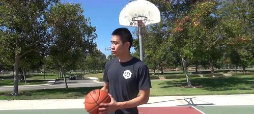 五人篮球防守特点探析（揭秘篮球防守的奥秘，助你成为防守高手）