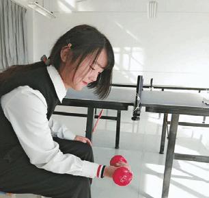 初学者乒乓球技巧大揭秘（掌握乒乓球技巧的关键，让你成为乒乓球高手！）