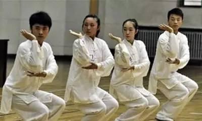 练太极拳有什么好处,强身健体，养生益寿的神奇之道