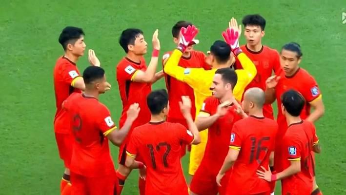 世界杯四次机会不进球，探究内在原因（揭秘罕见的世界杯进球荒，为何会连续四届无法破门？）