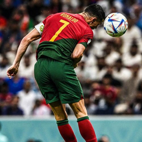 C罗未首发进球，葡萄牙闯入世界杯决赛（关键时刻，他用行动证明自己的实力）