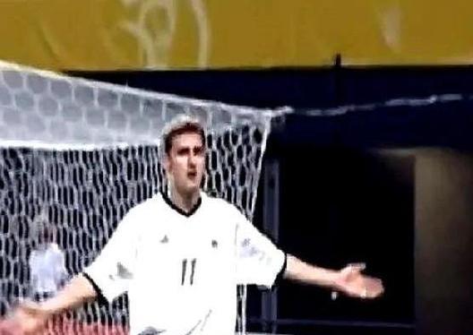 穆勒世界杯进球纪录被打破！（历史纪录再次更新，进球传奇继续延续）