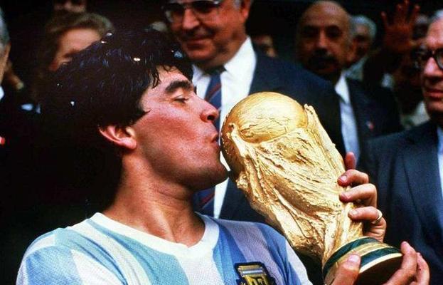 世界杯冠军的国家（揭秘世界杯冠军的强国与胜者秘笈）